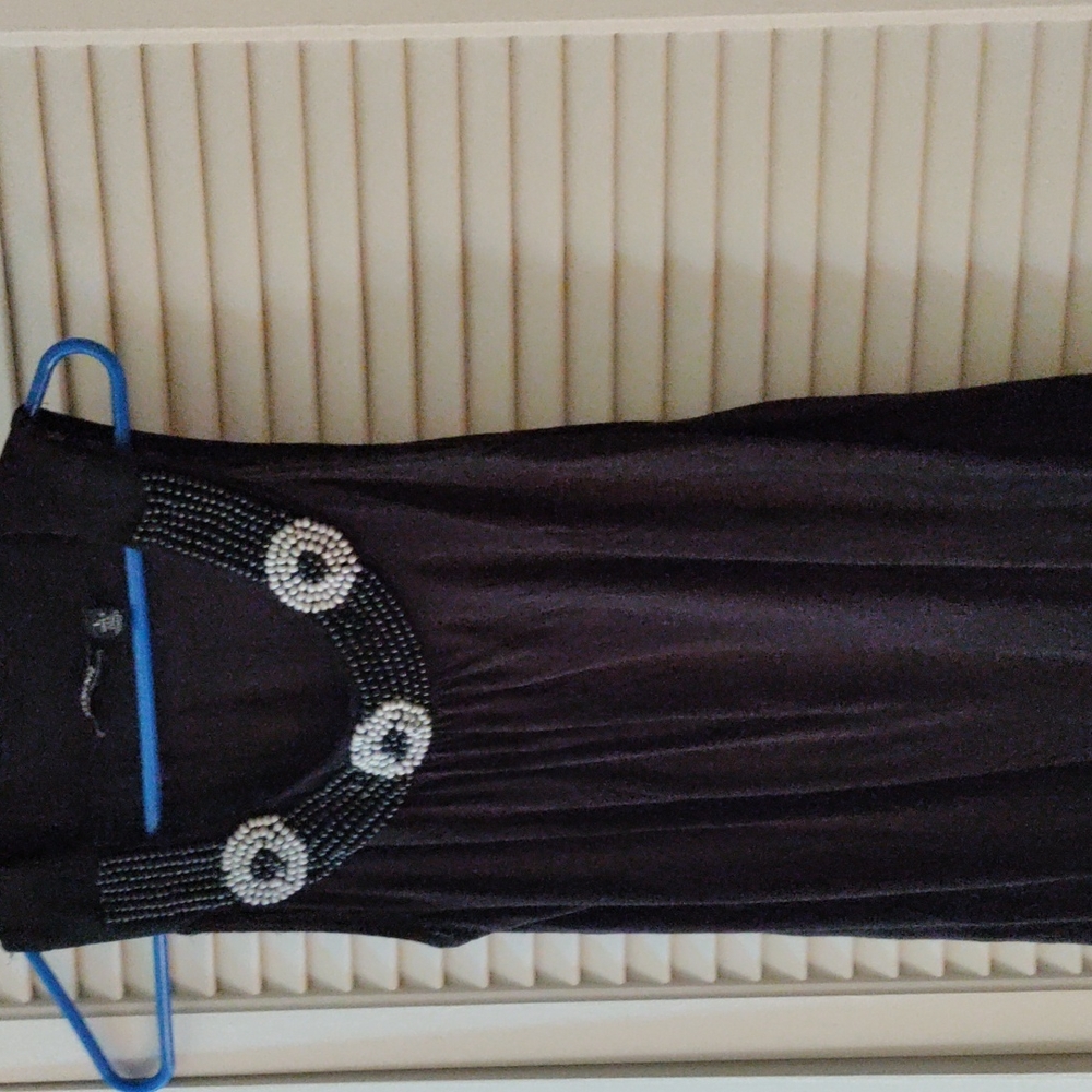 Black light weight beaded top large